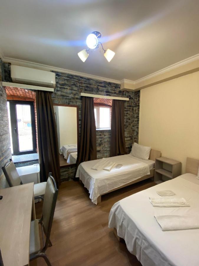 Tabori Apart Hotel Tbilisi Buitenkant foto