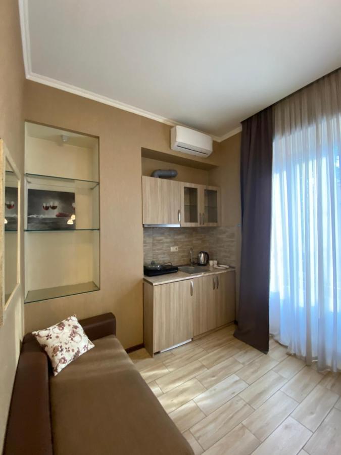 Tabori Apart Hotel Tbilisi Buitenkant foto