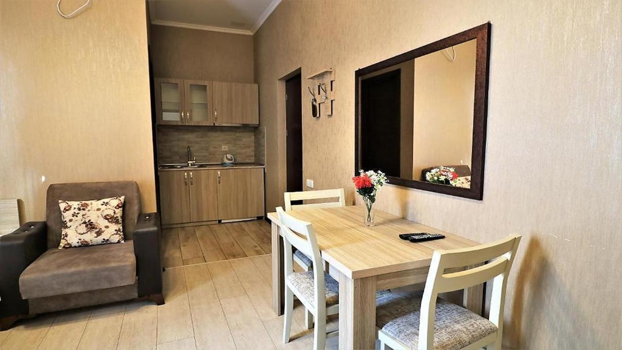 Tabori Apart Hotel Tbilisi Buitenkant foto